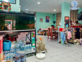 *****ทาวน์เฮ้าส์มือสอง ย่านลำลูกกา ม.อู่ทองเพลส2 ลำลูกกา หลังมุม เนื้อที่ 28 ตร.ว. ฟังก์ชัน 3 ห้องนอน 2 ห้องน้ำ จอดรถได้ 2 คัน ตอบโจทย์ทุกการอยู่อาศัย บนทำเลเชื่อมต่อถนนวิภาวดี-รังสิต, ถนนรังสิต-นครนายก ใกล้รถไฟฟ้า "สถานีคูคต" และฟิวเจอร์พาร์ครังสิต